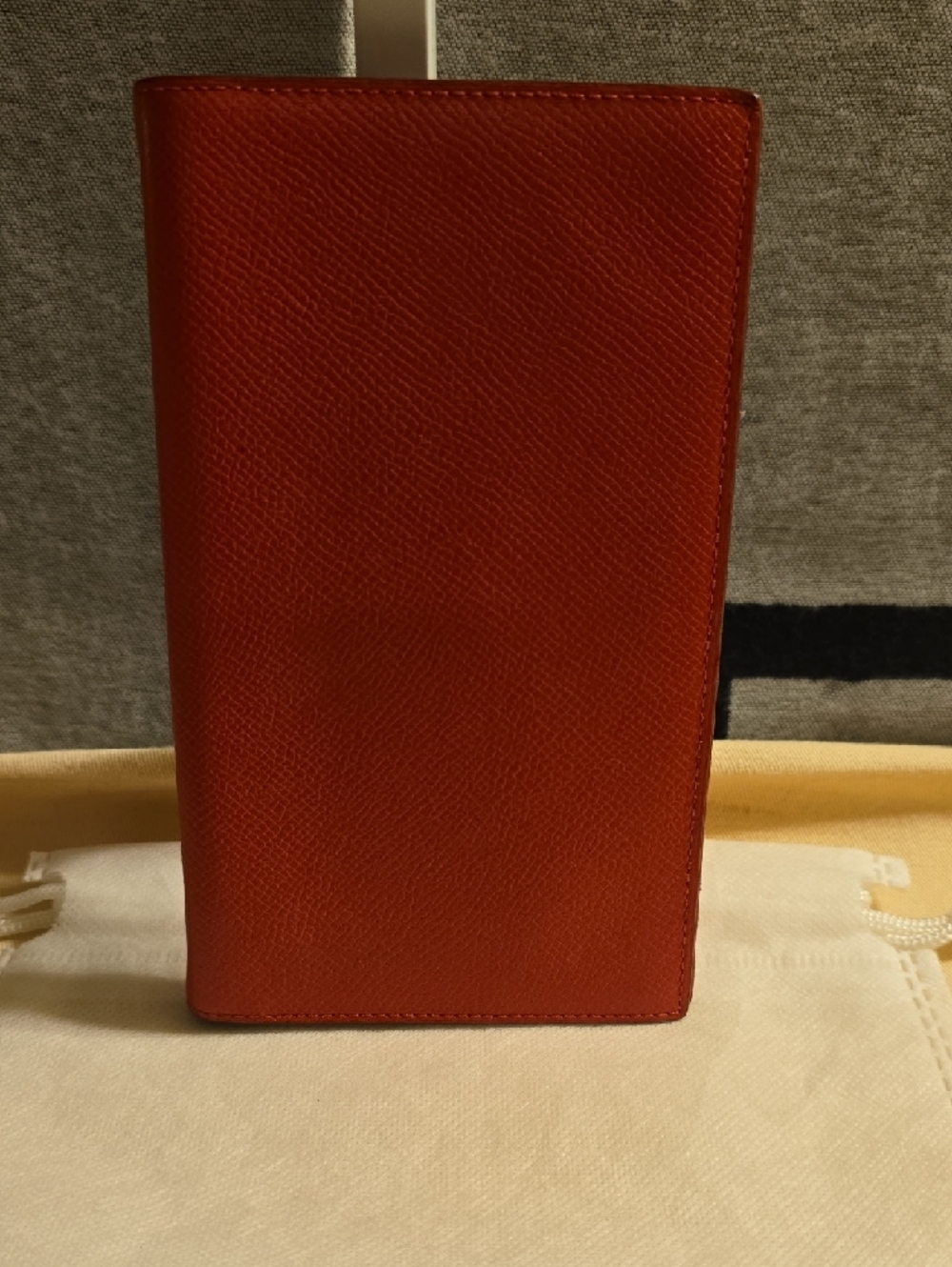 Hermes Orange Leather Card Cover EUC - Picture 2 of 5